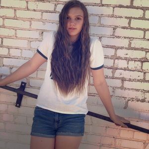 Meet your Posher, Sidney